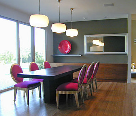 dec-room-diningroom4-brucebolander-435 Informal dining room in a mid-century ranch house by Bruce Bolander - via Atticmag
