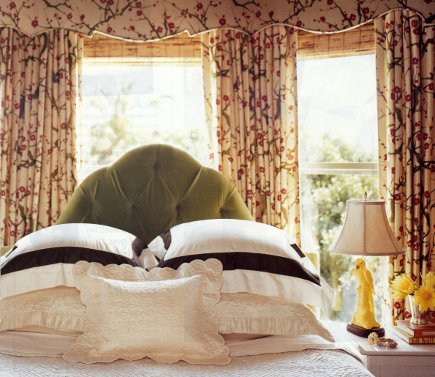 dec-hode-modheadbd2-435 Velvet Tufted shaped headboard from Urban Outfitters in an Asian inspired bedroom - Domino via Atticmag